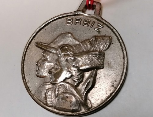 Médaille Breiz en métal argenté